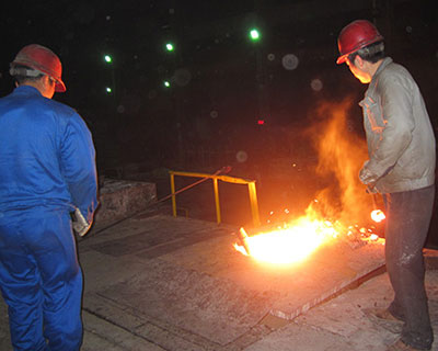 生產(chǎn)鑄造車(chē)間